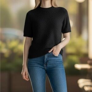 Vtg San Remo Short Sleeve Knit Sweater in Black Size Medium